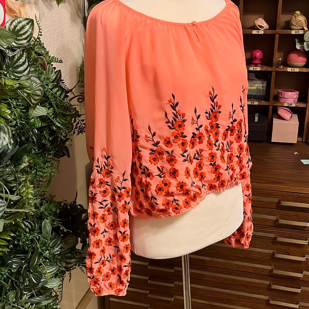 free people embroidered floral top sz M
